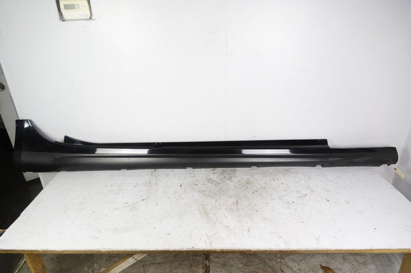18-22 Maserati Ghibli S M157 Right Side Rocker Panel Side Skirt Black 802A OEM