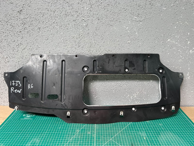 14-17 BMW i3 ENGINE PROTECTION BELLY PAN REAR SHIELD SPLASH GUARD OEM