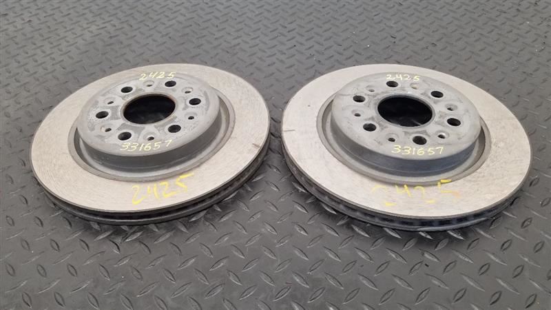 18-23 Chevrolet Traverse Rear Brake Rotors Pair OEM 13516726