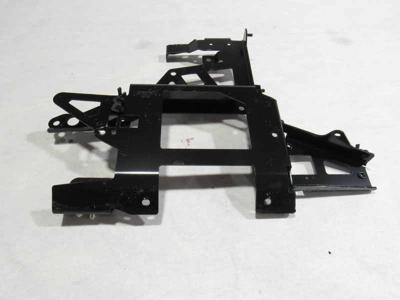 17-23 Mclaren 720S 720 2018 Front Right Radio Amplifier Bracket Mount Support #3