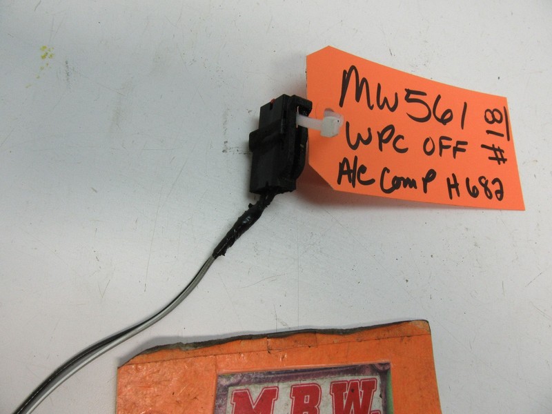 FITS WIRE PLUG CONNECTOR OFF A/C COMPRESSOR CLUTCH AC AIR ESCAPE MARINER TRIBUTE
