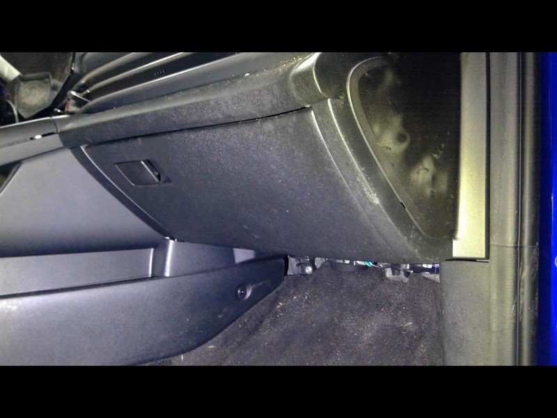 2021-2023 ELANTRA Glove Box 1552371