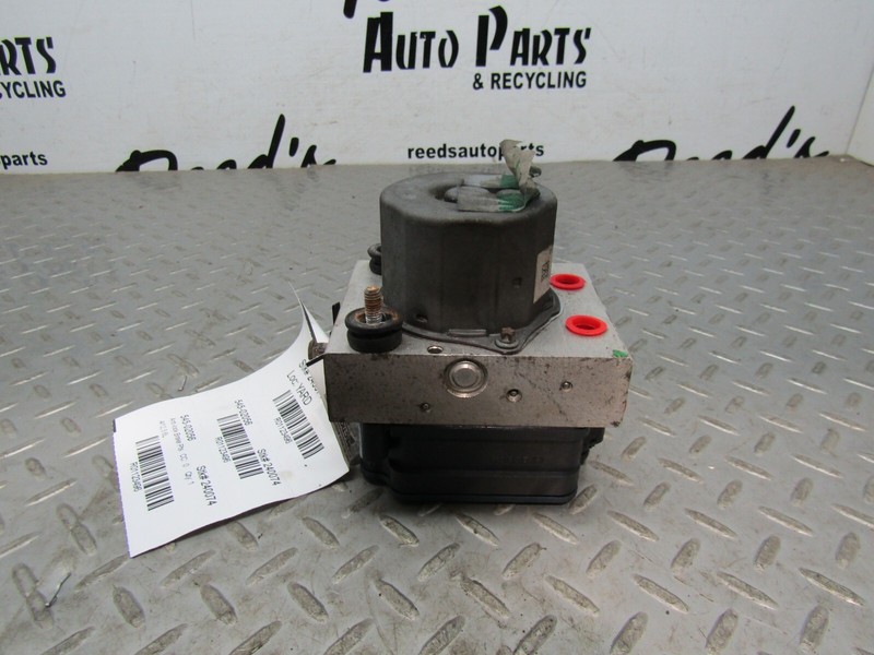 2012 Dodge Caravan ABS Anti Lock Brake Pump Module OEM P05154911AG