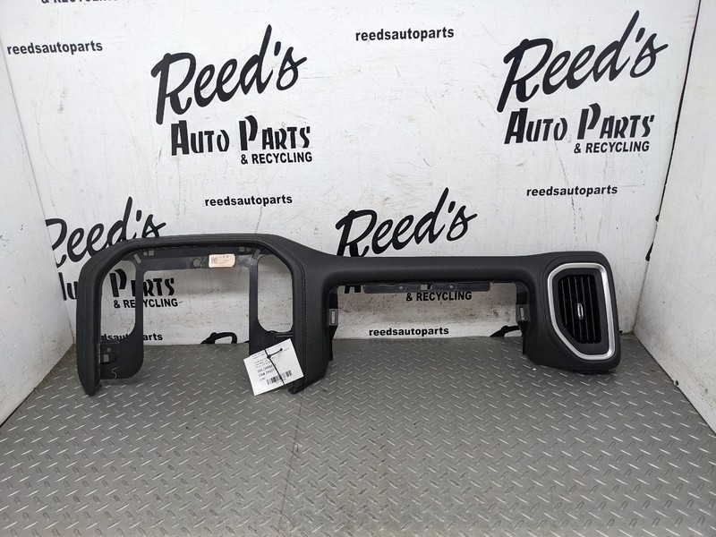 2019 - 2022 GMC SIERRA 1500 LTD DASH CENTER RIGHT BEZEL TRIM COVER OEM1193609