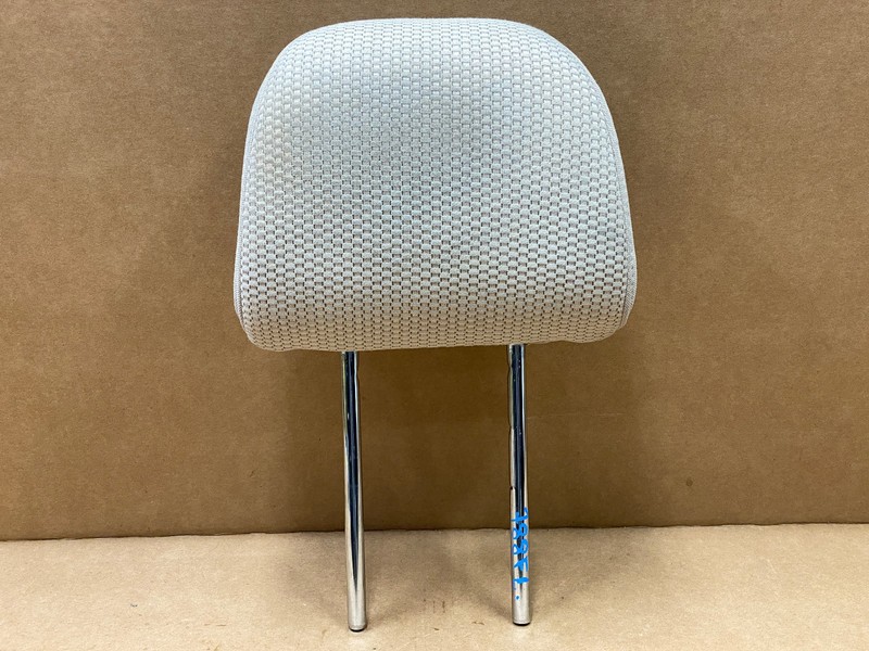 2015-2019 SUBARU OUTBACK FRONT LEFT DRIVER SIDE HEADREST OEM LOT788