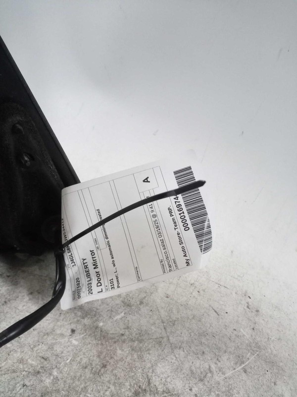 Used Left Door Mirror fits: 2003 Jeep Liberty Power L. w/o automatic dimming hea