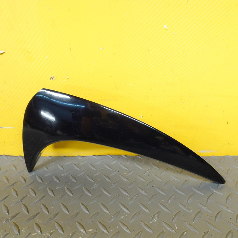 2023-2025 DODGE HORNET TAILGATE LIFTGATE SPOILER RIGHT SIDE APPLIQUE MOLDING OEM