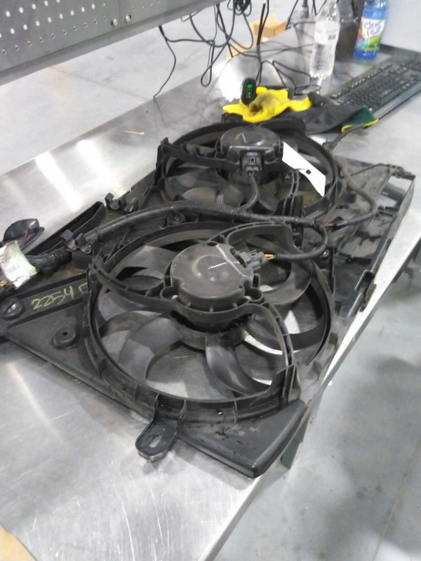 2015 Ford Fusion Engine Cooling Fan Motor OEM Grey 2.5L 161K Miles