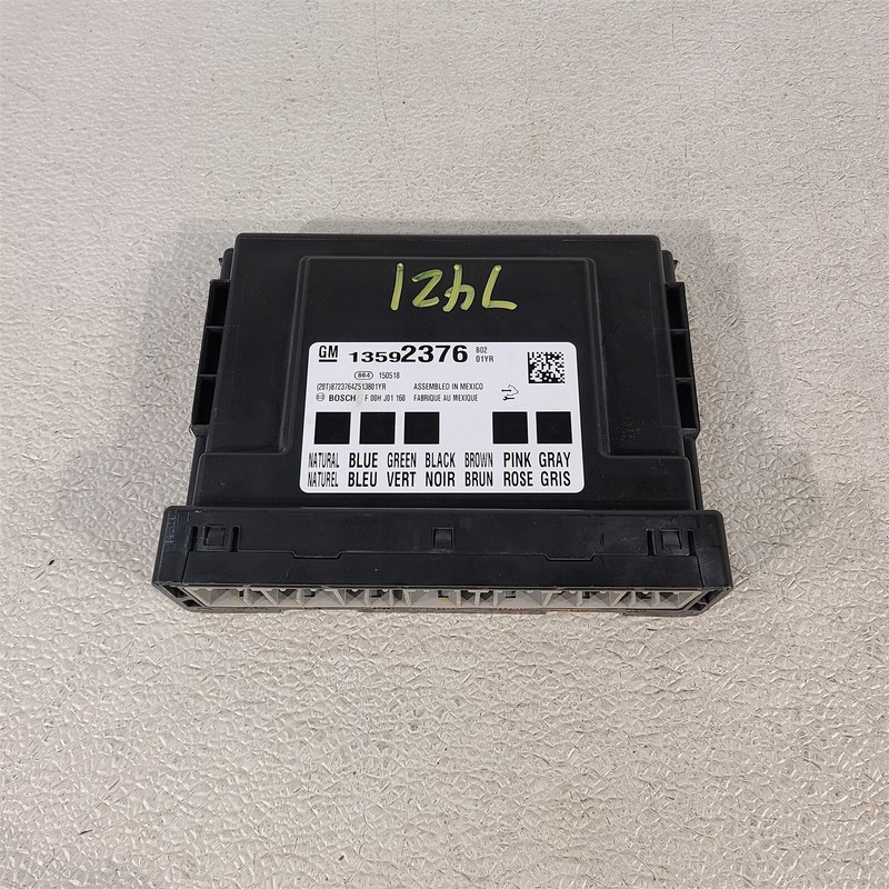 2015 Camaro Ss Bcm Body Control Module 13592376 Aa7421