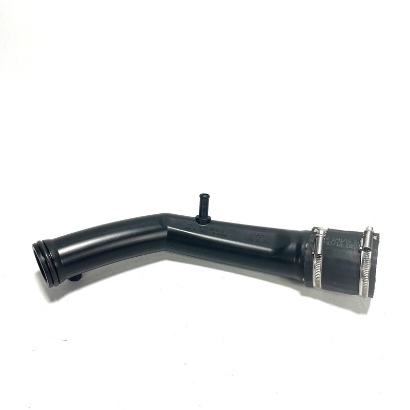 📌 2015-2020 MERCEDES SLC300 ENGINE MOTOR RIGHT SIDE AIR INTAKE PIPE HOSE OEM