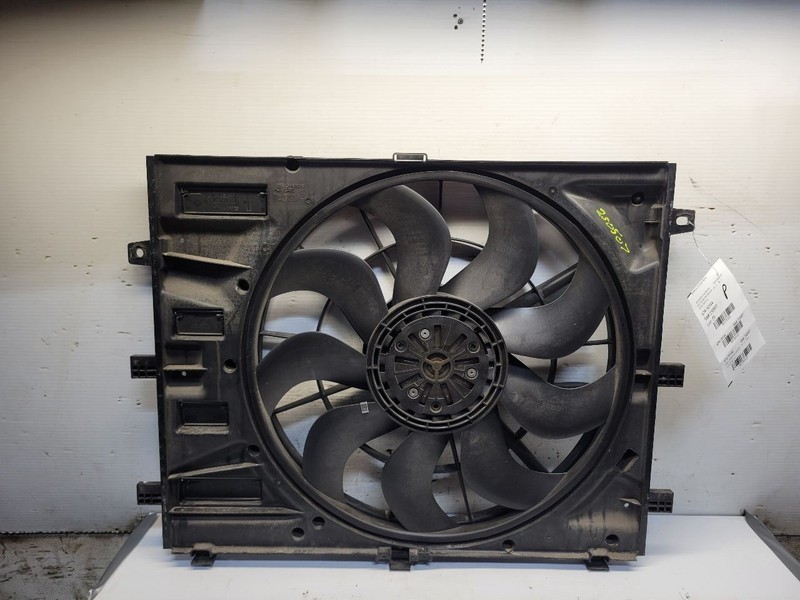 Radiator Fan Motor Fan Assembly Fits 18-19 EQUINOX 1707223