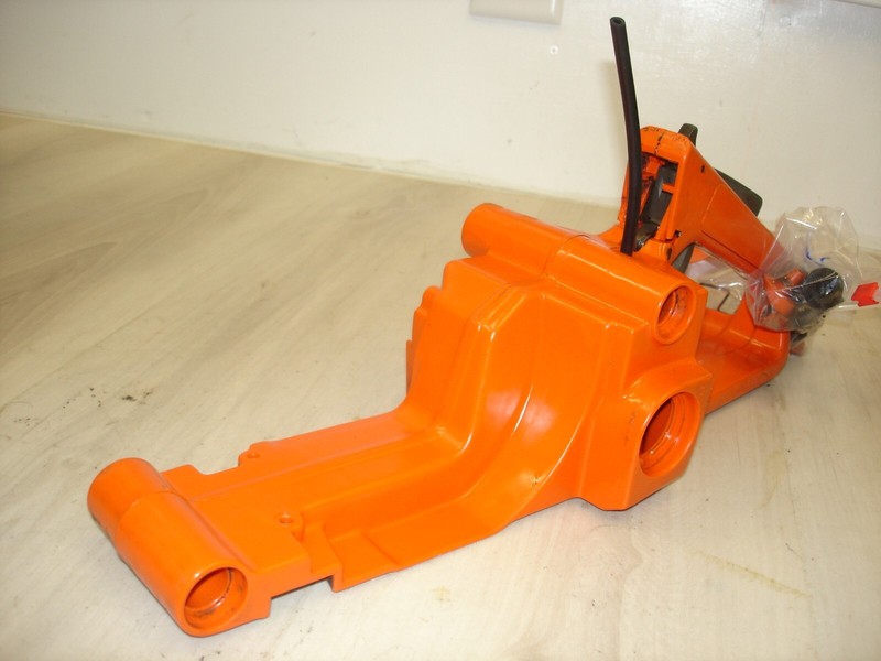 Husqvarna 50 throttle gas tankREAD ADchainsaw part bin 405