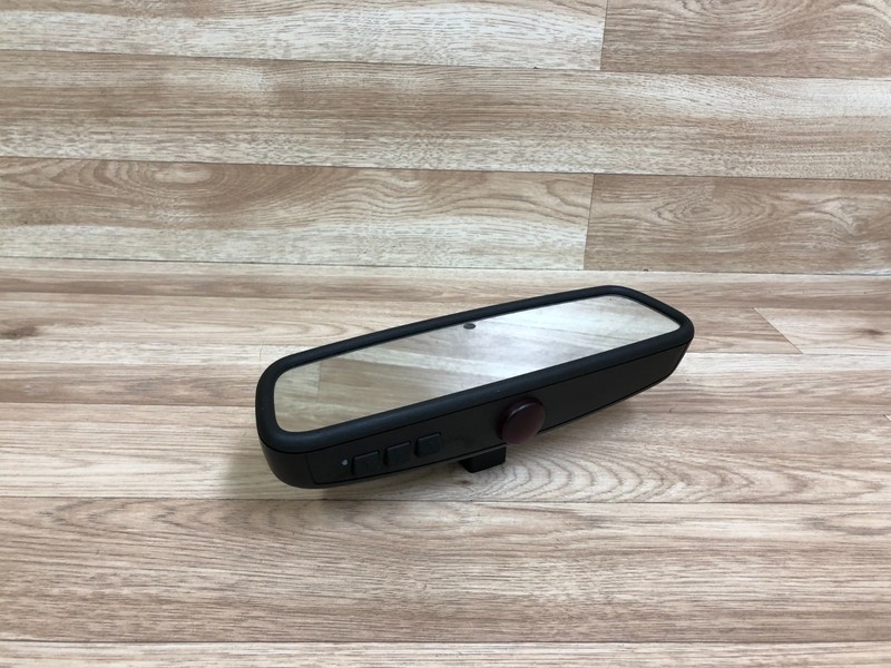 BMW OEM E60 E61 525 530 535 545 550 M5 FRONT WINDSHIELD REARVIEW MIRROR 04-10 9
