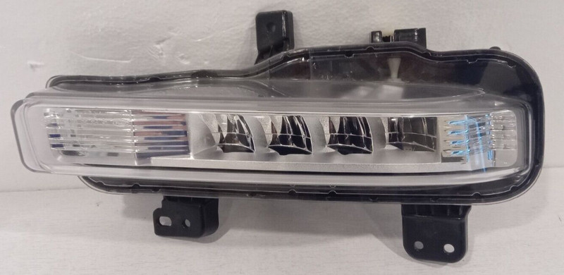 2020-2022 FORD EXPLORERRH LED FOG LIGHT ASSY OEM PART#LB5B-15A254-AE