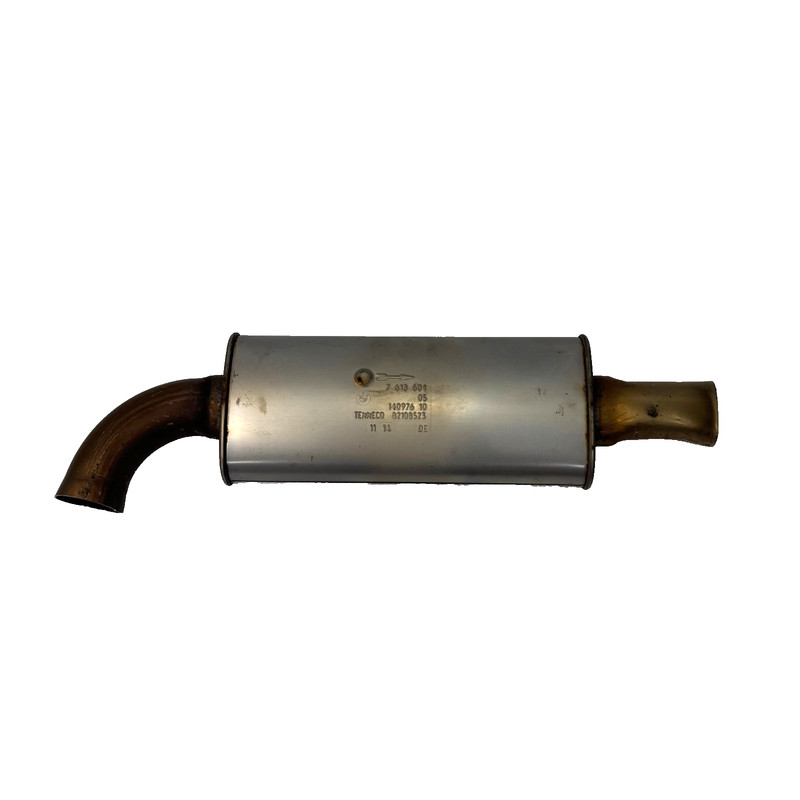 π 2012 - 2016 BMW 528i xDRIVE EXHAUST MUFFLER SILENCER RESONATOR PIPE REAR OEM