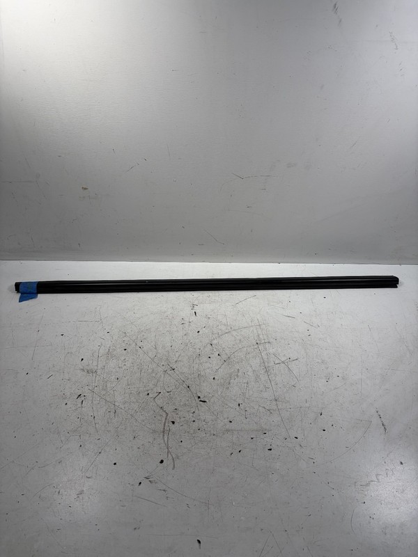 09-13 Honda Fit Right Front Door Belt Molding 72410-TF0-003 OEM