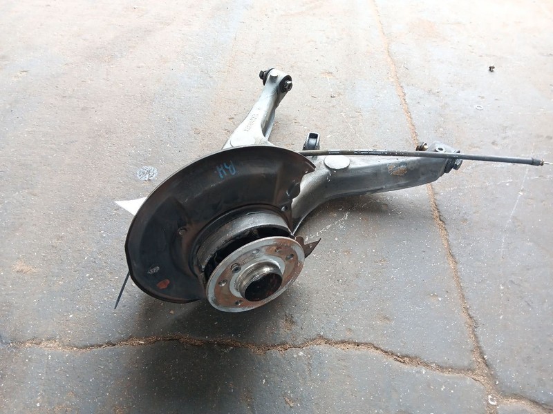 86-89 Mercedes R107 560SL Right Rear Suspension Spindle Knuckle Control Arm