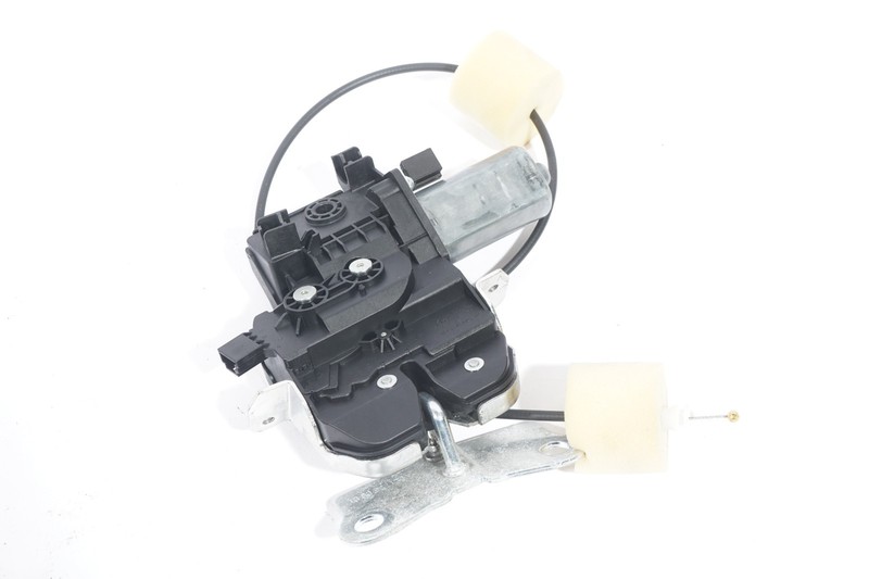 2011 - 2014 Mercedes Benz S550 W221 Trunk Lid Lock Latch Actuator OEM