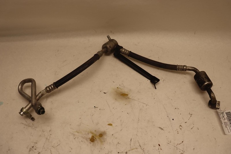 2015 CHEVY/GMC SUBURBAN A/C AC AIR CONDITIONING SUCTION HOSE LINE PIPE OEM