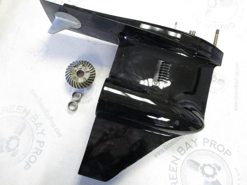 1647-6464A5 Mercury Mariner Outboard V6 Lower Unit Gear Case Housing