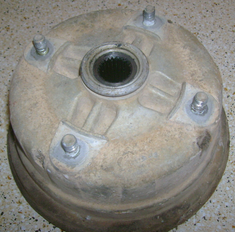 2000 2001 2002 2003 03 Kawasaki Bayou 220 LF2 ATV Right Rear Brake Drum Cover B4