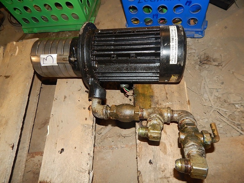 Grundfos 974A 140100 LFA1 20E7 Coolant Pump Induction Motor #3 *FREE SHIPPING*
