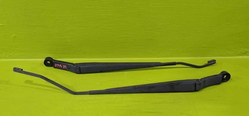 11 AVEO DRIVER LEFT/PASSENGER RIGHT WINDSHIELD WIPER ARM (PAIR) OEM 3799-29