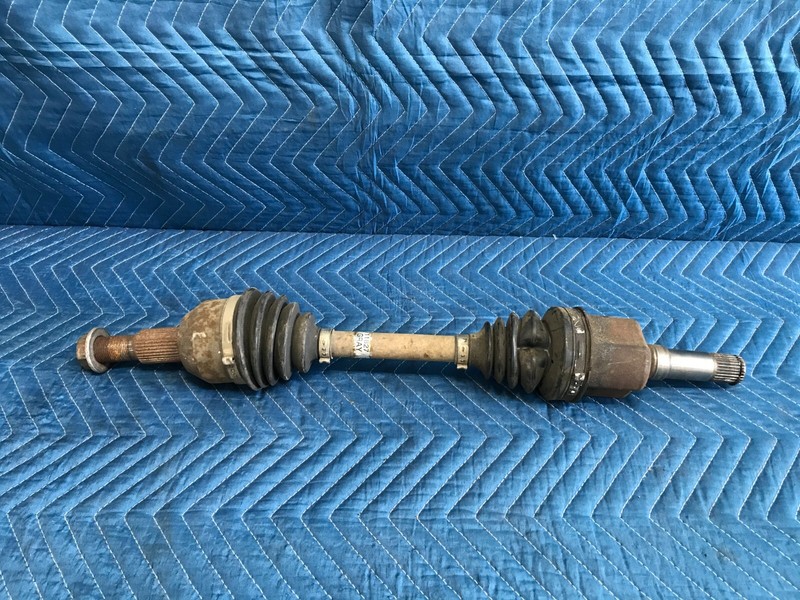 CV Axle Shaft Assembly Front L/R for Chevy Equinox Pontiac Torrent Saturn Vue