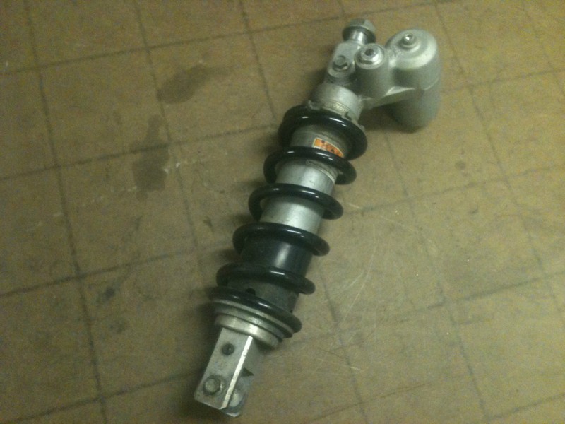 03 SUZUKI GSXR600 GSX-R 600 REAR SHOCK SUSPENSION