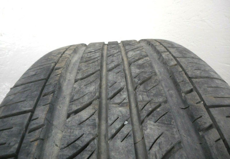 Single Michelin Energy MXV4 Plus 235/65R18 Tire 7/32 Tread 104H