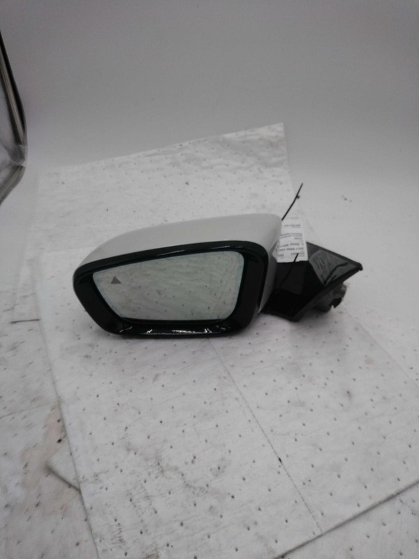2017 BMW 530i Left Door Mirror Assembly - White - Used - 122k Miles