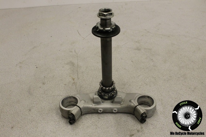 2003 HONDA ST 1300 LOWER TRIPLE TREE CLAMP STEERING STEM OEM ST1300 03