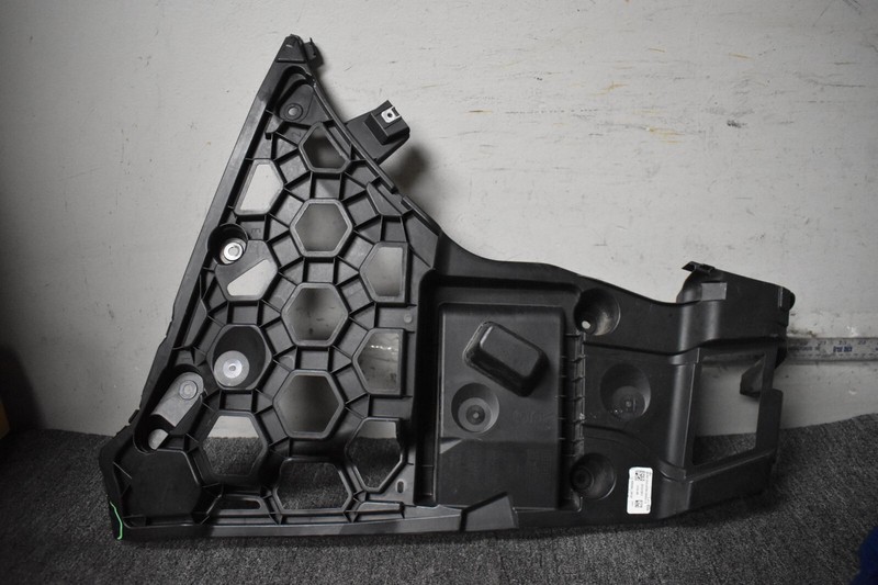 2019 BMW X6 REAR BUMPER MOUNT RIGHT SIDE FACTORY OEM