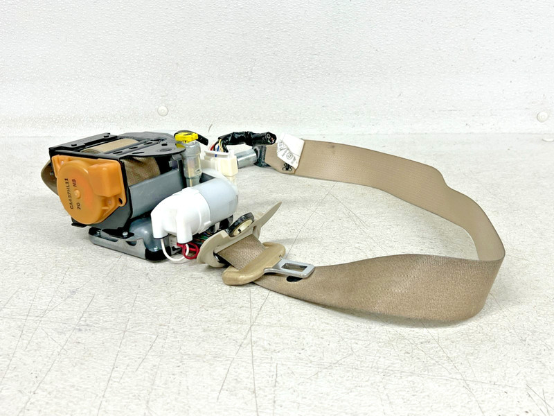 ⭐2011-2012 INFINITI QX56 FRONT LEFT DRIVER SIDE SEAT BELT RETRACTOR OEM LOT2670