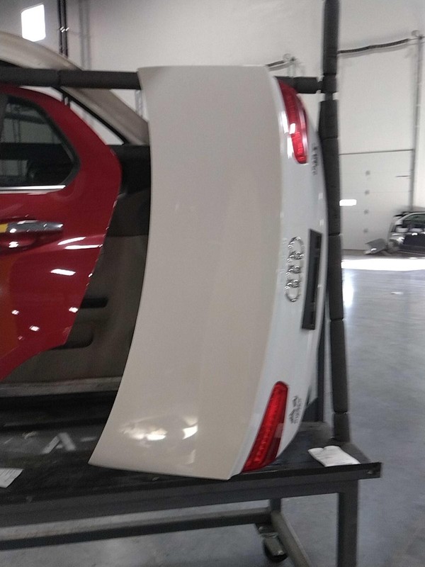 2014 AUDI A4 Deck Lid Trunk Lid White OEM 8K5827023AJ 4DR Sdn 96K Miles