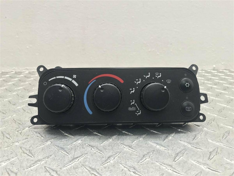 2002 DODGE DAKOTA DASH TEMPERATURE CONTROL UNIT W/ REAR DEFROST OEM 55056246AD