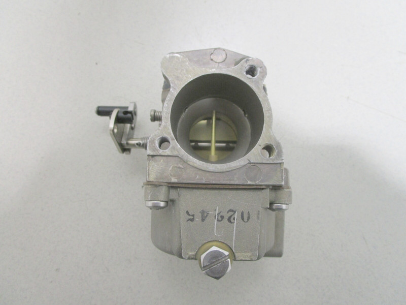 437089 Johnson Evinrude OMC 60 HP Outboard Middle Carburetor