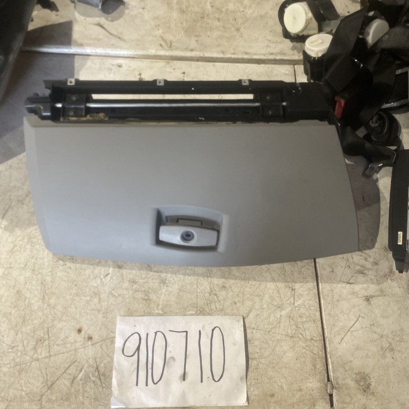 04-10 BMW E60 5-Series Glove Box Storage Compartment OEM 525i 550i 535i