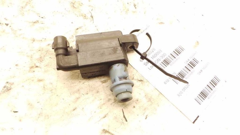Coil/Ignitor Coil Fits 98-05 LEXUS GS300 89692