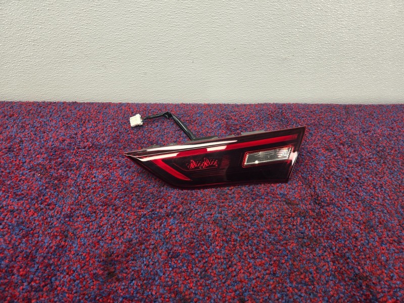INFINITI Q60 2017-2022 OEM RIGHT PASSENGER LED TRUNK LIGHT ASSEMBLY
