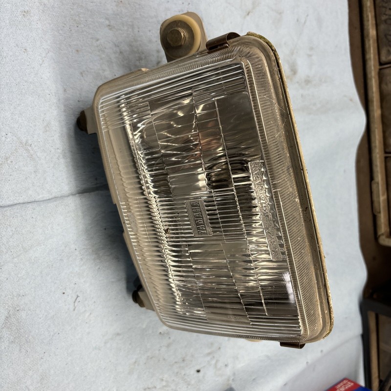 1988 89 YAMAHA Wide Track Snowmobile VK540 VK 540 headlight