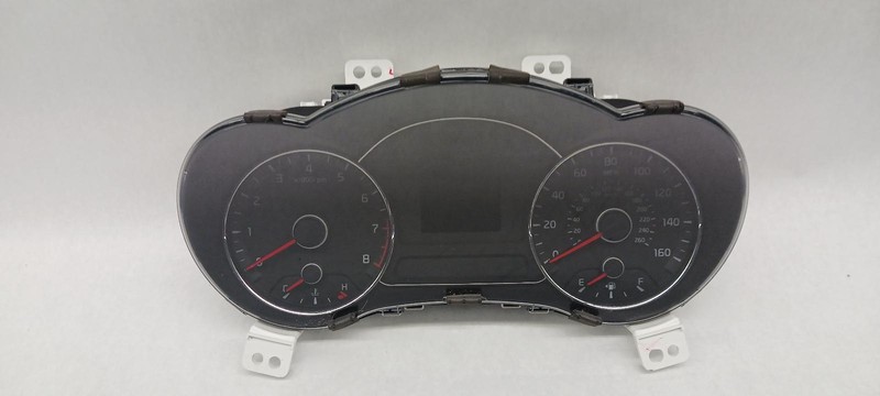 2016 KIA FORTE Speedometer w/cruise controL 1.8L 33k miles OEM 14 15 16