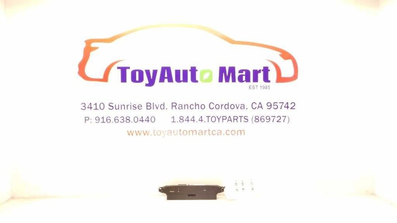 02-04 Toyota Camry Center Consol, Information/Clock Display Screen 83910-33120