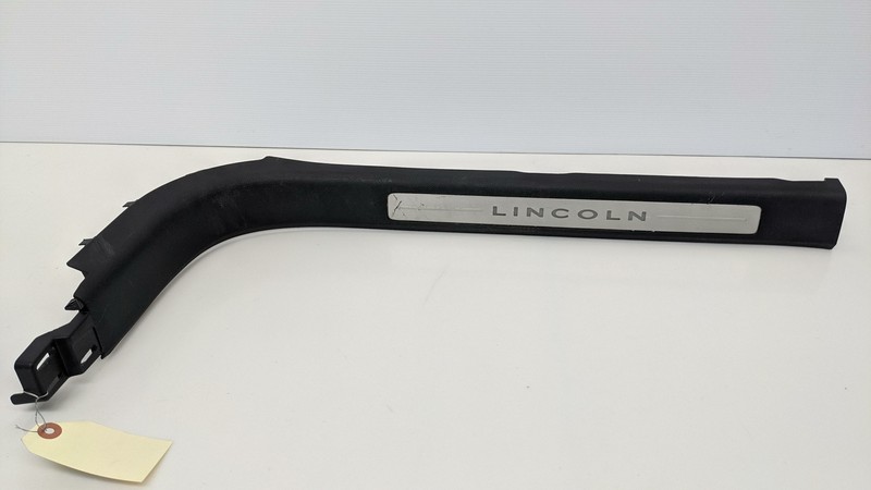 Front Left Door Sill Plate 2017 Lincoln Continental GD9Z-5413209 18 2019 2020 X