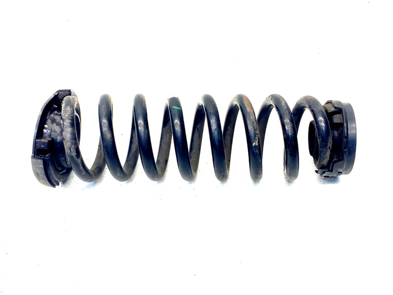 15-18 MERCEDES C300 W205 REAR RIGHT COIL SPRING OEM A0.49