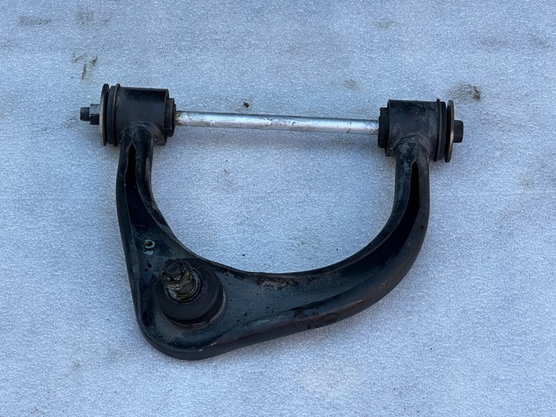03-09 Lexus GX470 Front Left Upper Control Arm 4x4 OEM