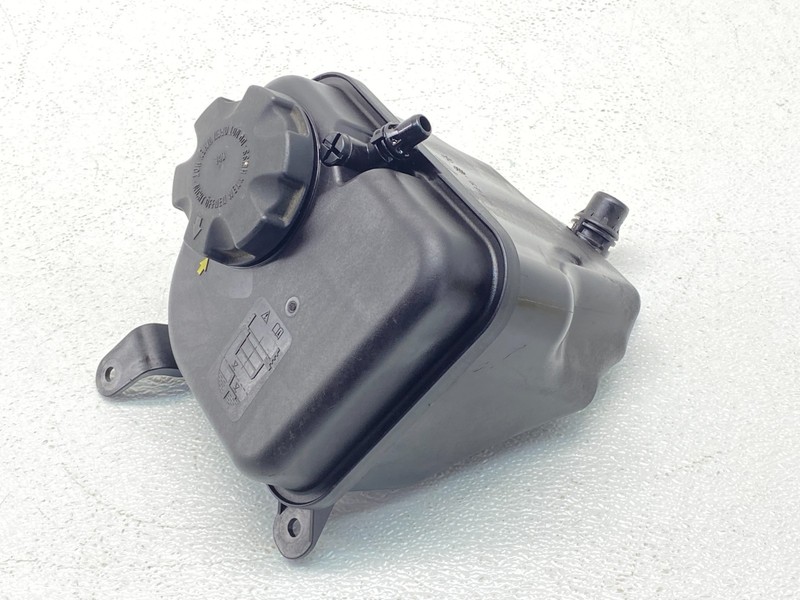06-13 BMW E88 E90 E92 1/3 Series Radiator Expansion Tank Coolant Reservoir OEM✅