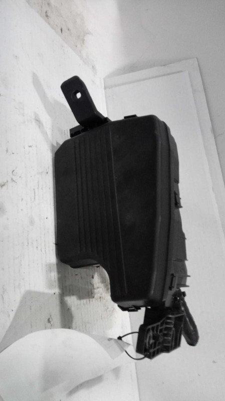 Used Body Control Module fits: 2022 Mazda CX-5 Body Control BCM fuse box LH engi