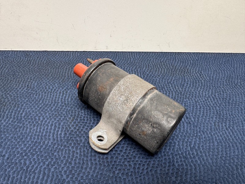 78–93 BMW E23 E24 E28 E30 E32 325i M3 2.5L M20 BOSCH Engine Ignition Coil OEM