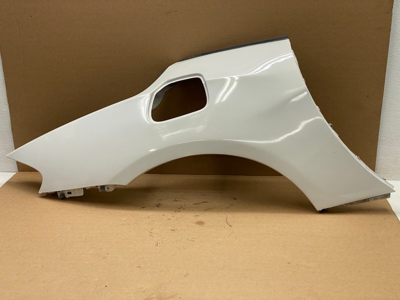 2009-2016 BMW Z4 REAR RIGHT PASSENGER SIDE FENDER PANEL OEM LOT758